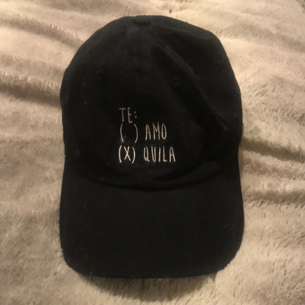Te amo te quila hat